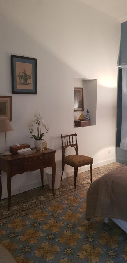 Jolie Maison De La Petite Magnanerie La Roque-d'Antheron